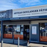 Boulangerie Patisserie Dassié - Enseigne et décoration de facade - 40180 Hinx- Nouvelle-Aquitaine