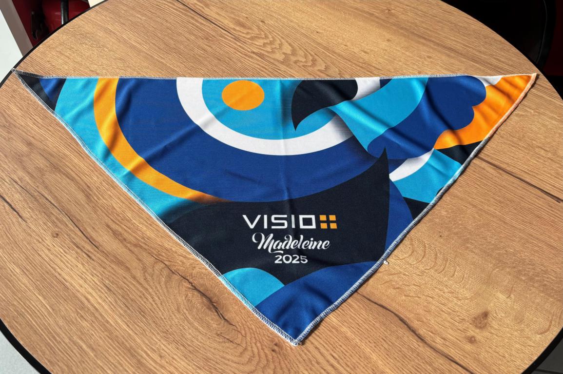 Visio plus - foulard sublimé – 40090 Saint Avit